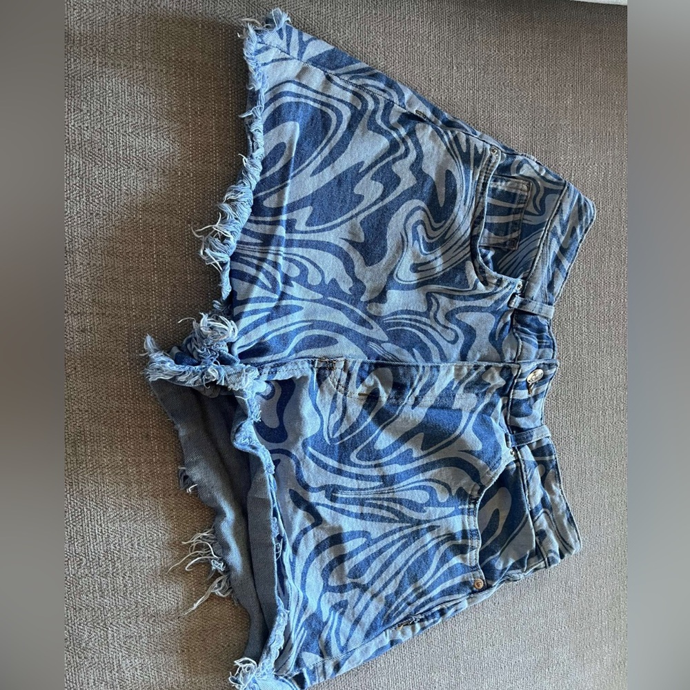 Groovy Booty Shorts